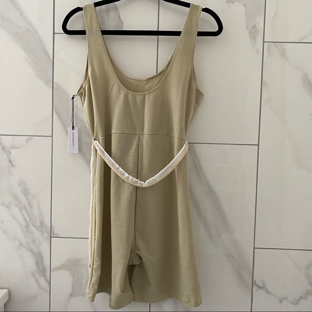 New! WEWOREWHAT SCOOP RIB BODYSUIT - Picture 5 of 5